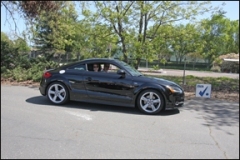black_audi