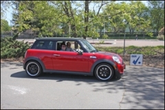 red_black_mini